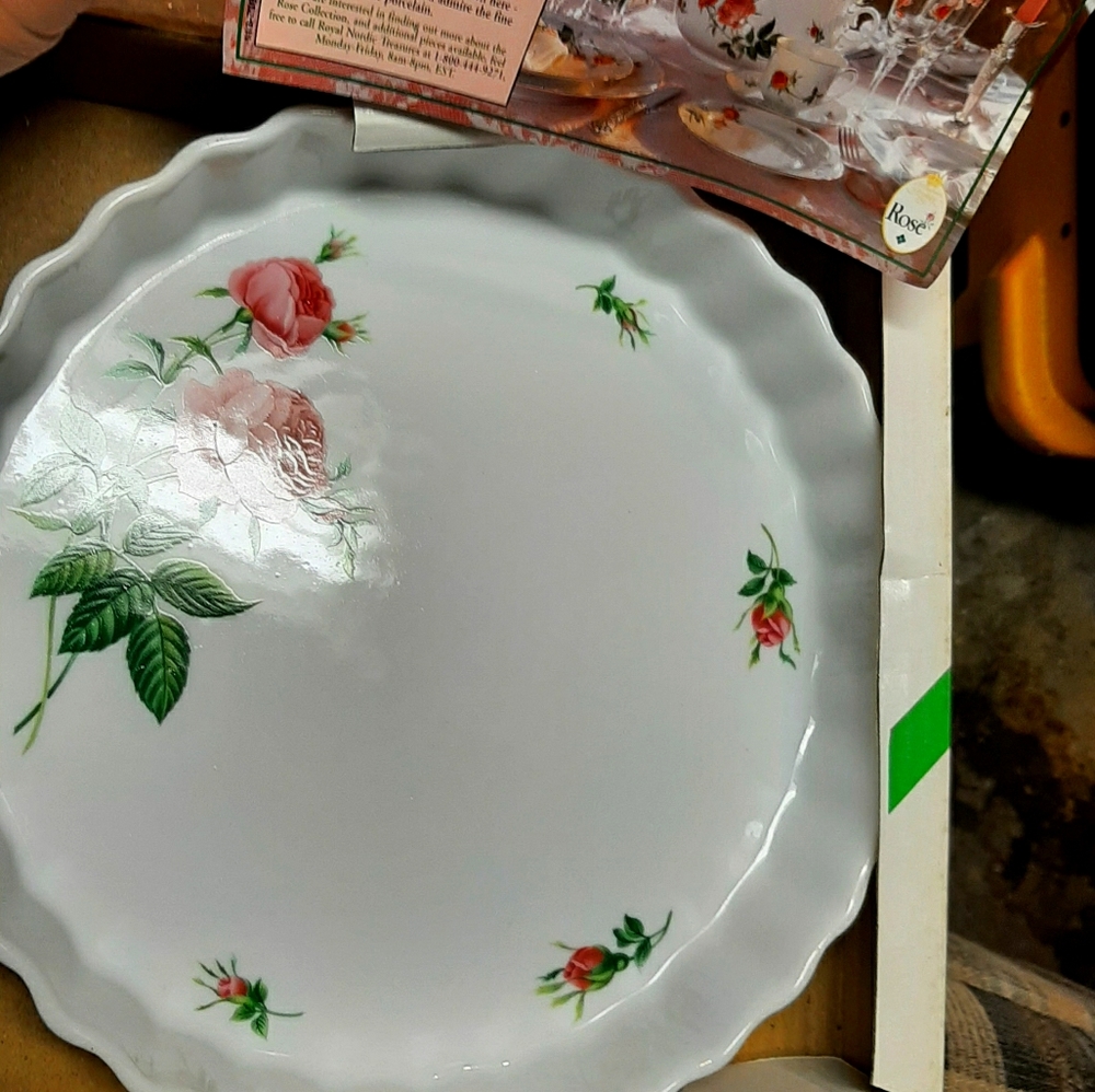 The Rose Collection Candy Dish